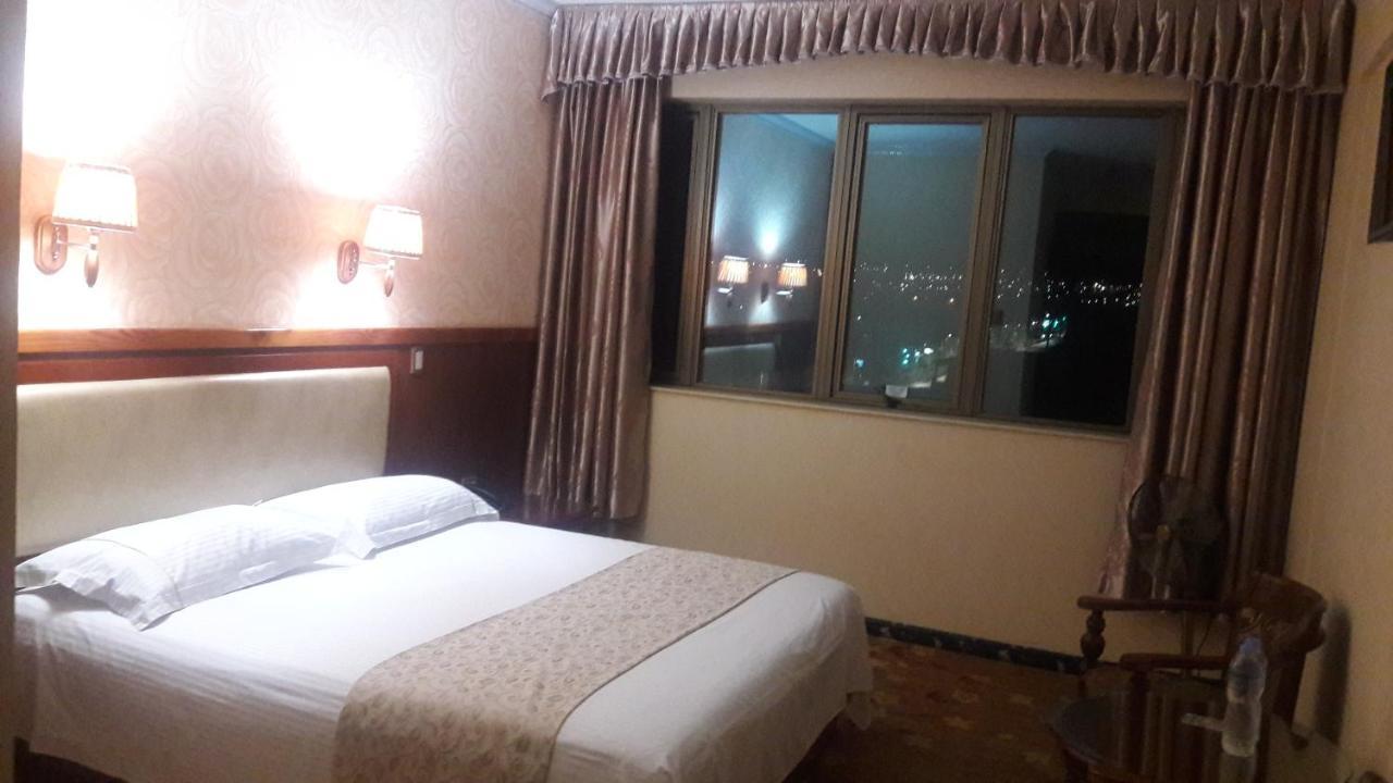 Hotel Pekin 伊基克 外观 照片