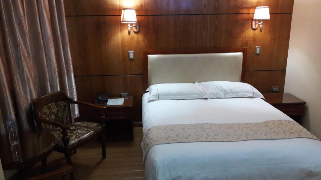 Hotel Pekin 伊基克 外观 照片